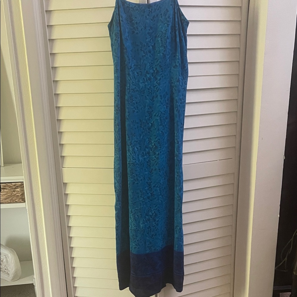 Beautiful lined spaghetti strap Blue Floral Maxi Dress